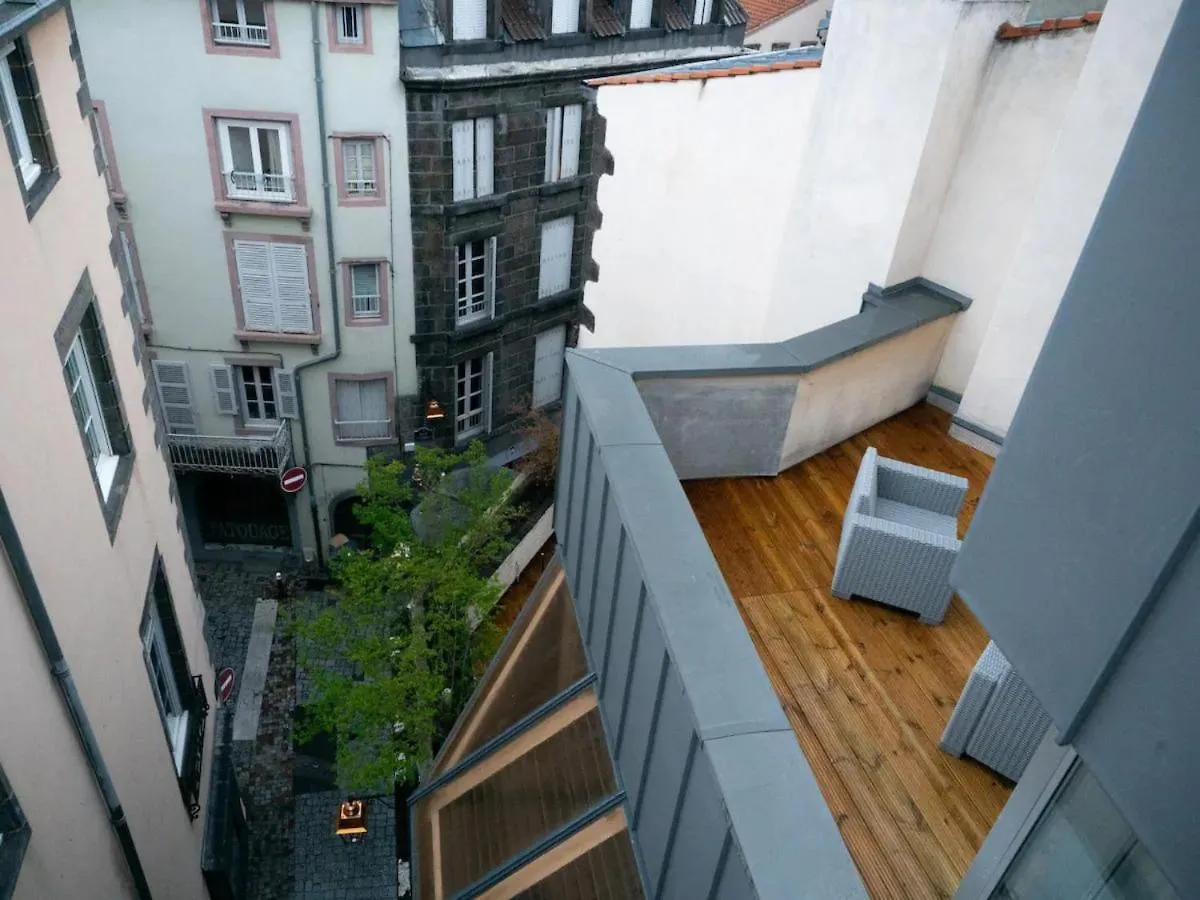 Villa Immeuble 4étages d'Exception Plein Centre Terrasses ascenseur à Clermont-Ferrand France